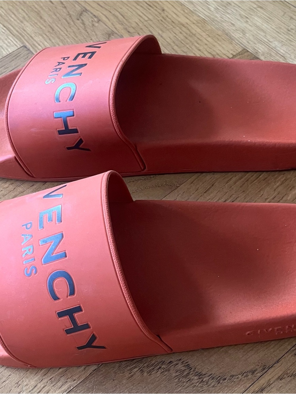 Givenchy slides - Picture 3 of 4